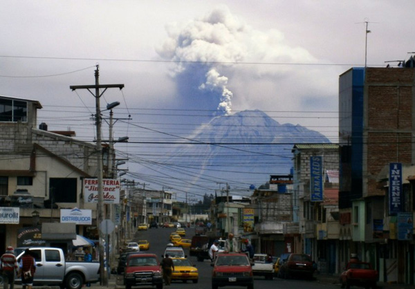Vulkan-Tungurahua-Ecuador