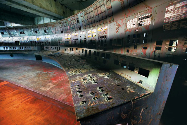 kontrollraum-reaktor4-tschernobyl